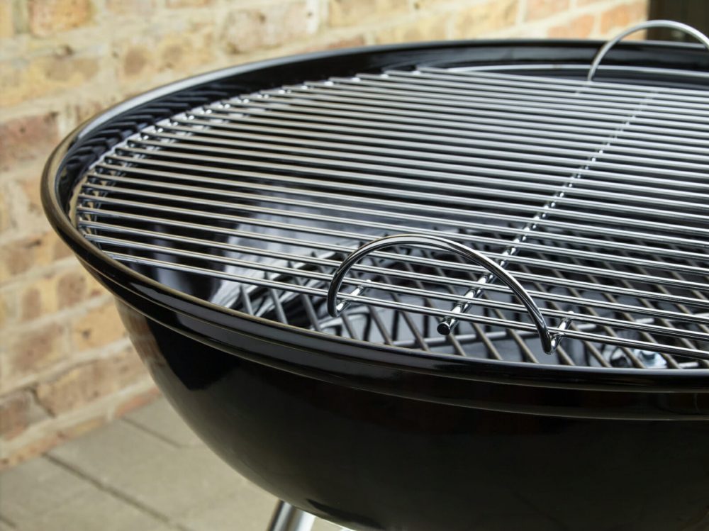 Weber 57cm Compact Kettle Black - Image 2