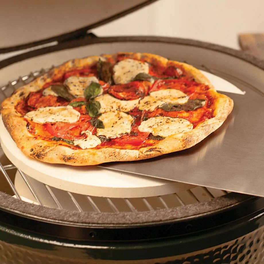 Pizza-Peel-Big-Green-Egg-Lifestyle