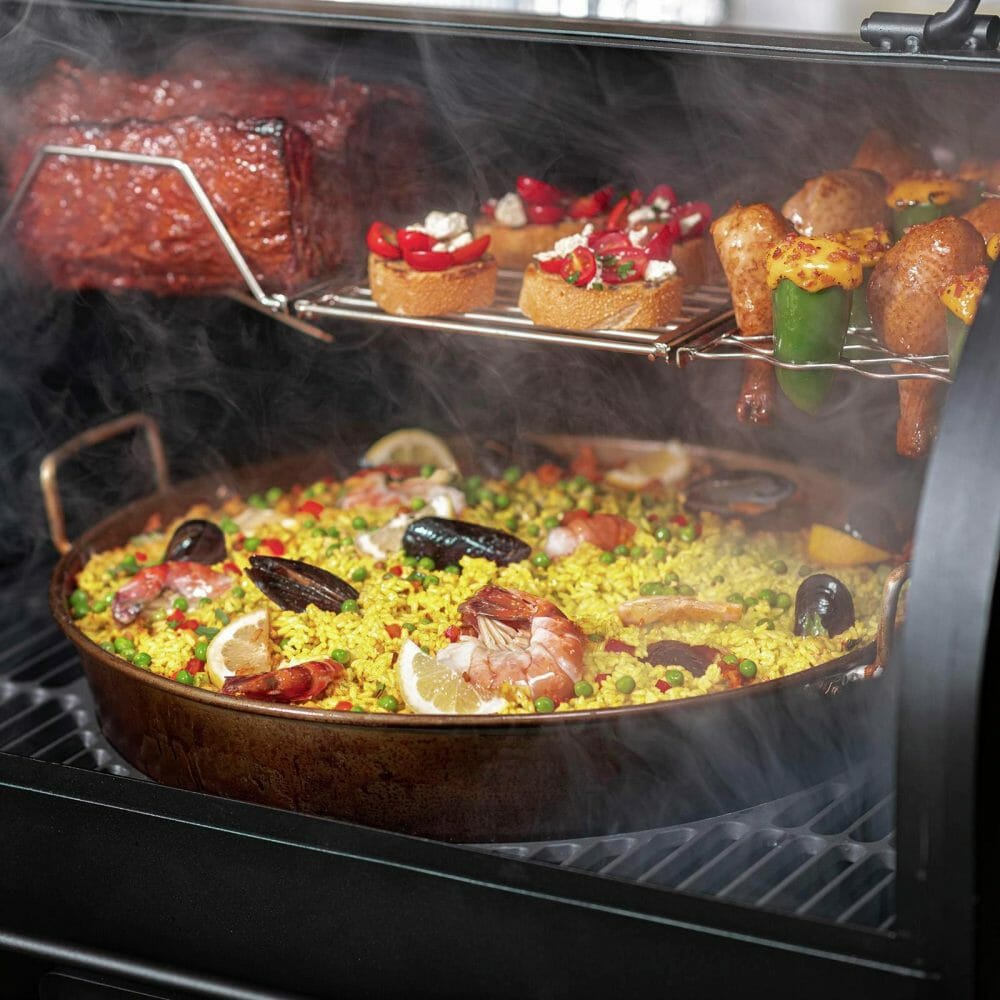 Oklahoma Joes 18inch Carbon-Steel Deep Dish - Image 2