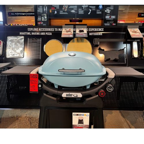 Weber Q+ Premium 2800N+ - Sky Blue - FLOOR STOCK