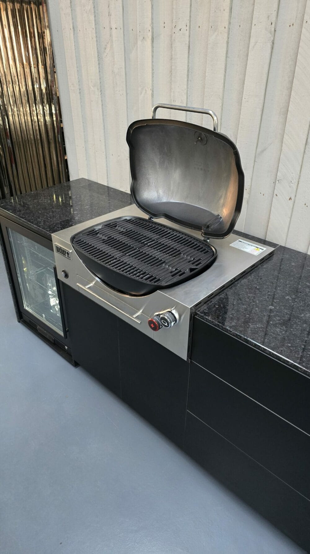 Weber Family Q 3600N - Modular Outdoor Kitchen - Floor Stock Thomastown - Image 3