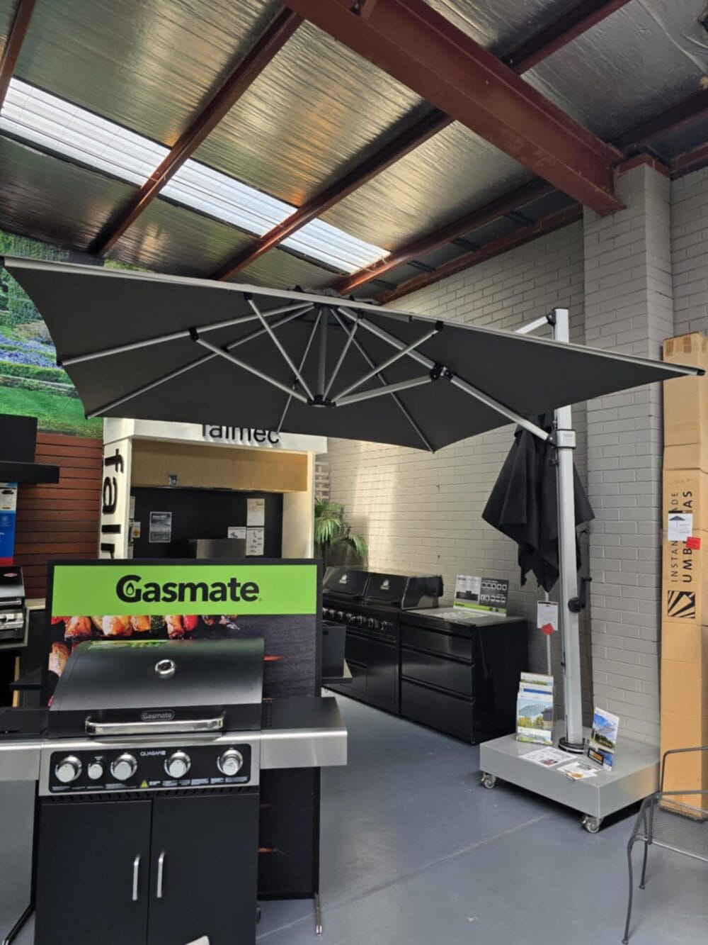 Instant Shade Umbrellas Aurora Square 2.8m Smoked Tweed with 880 Base - Floor Stock Thomastown