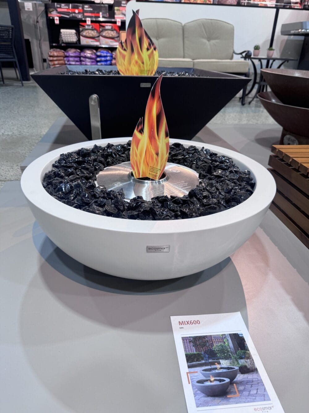 EcoSmart Mix 600 Bone with AB3 burner - Floor Stock